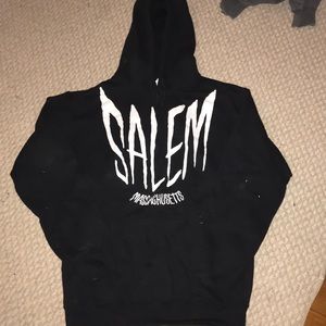 Salem Sweatshirt